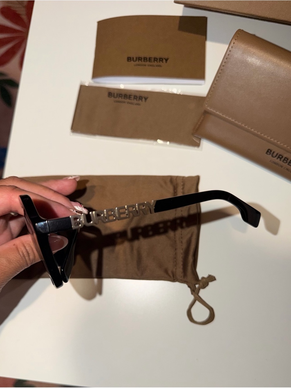 Burberry Joni Black Sunglasses with Tan Leather Case - Picture 2 of 4